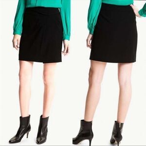 DIANE VON FURSTENBERG | Lara Black Faux Wrap Mini Skirt Women’s Size 4